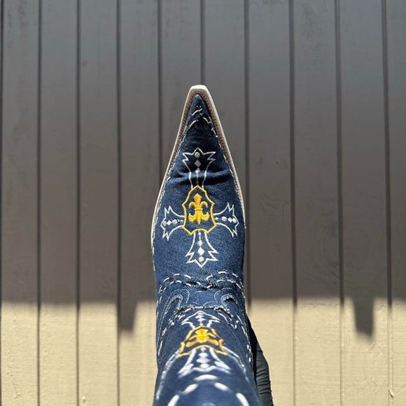 #1 Blue Denim Style Boot, Model 6701